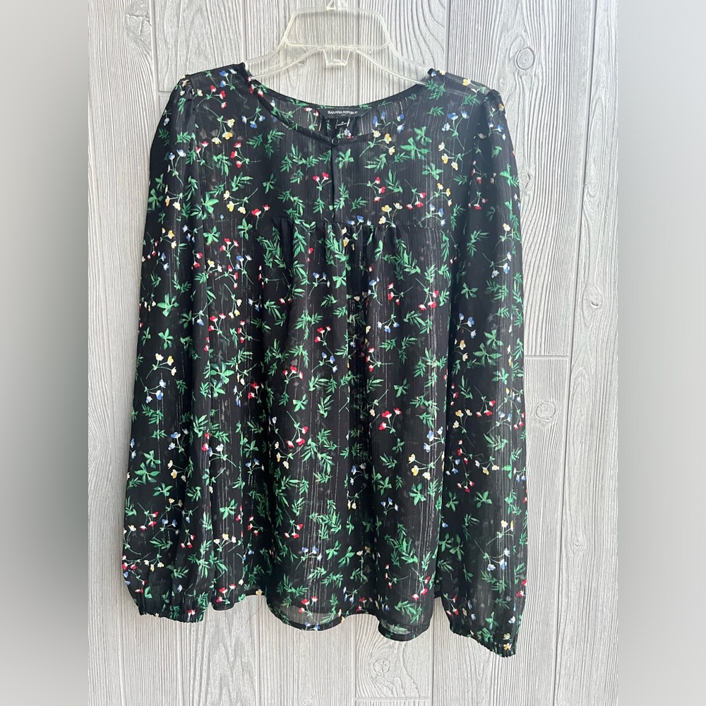 Banana Republic Factory Sheer Black Floral Peasant Top w/ Keyhole Neck Sz Small